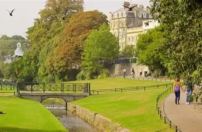 Lower Gardens coach trips