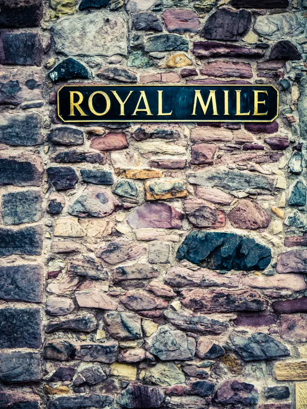 Royal Mile coach trips